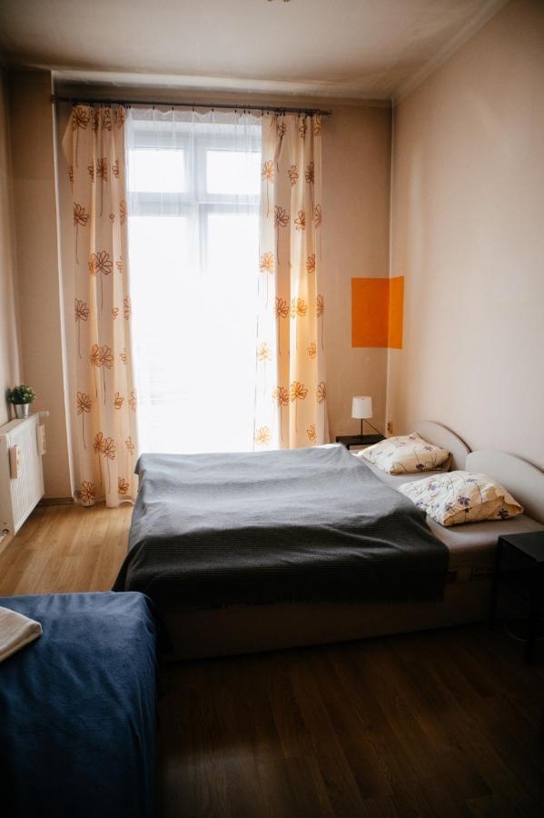 Cozy And Cheap Room In Old Town Краков Экстерьер фото